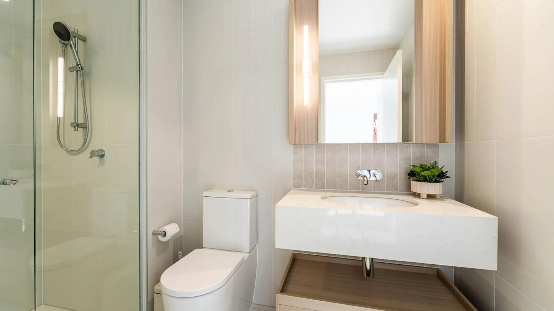 The Queens Perch - Lv 42 Luxury Riverview Apartment On The Star Casino Bne Brisbane